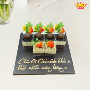 Bánh kem mừng ngày nhà giáo Việt Nam